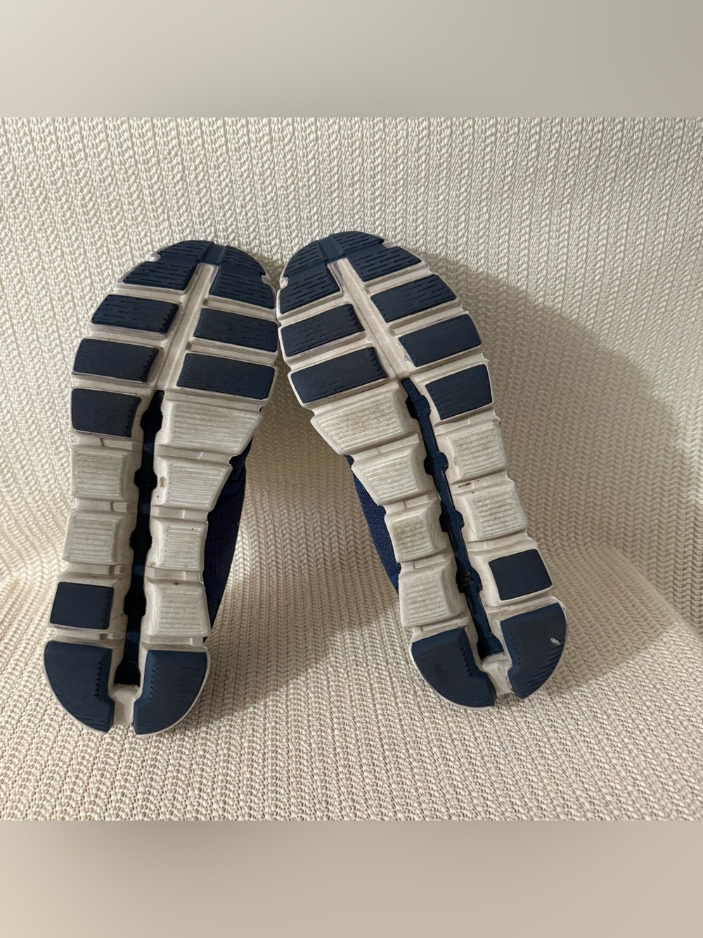 On Cloud 5 Running Shoes Women’s US 9 EU 40.5 Navy Blue Swiss Engineering - Picture 5 of 6